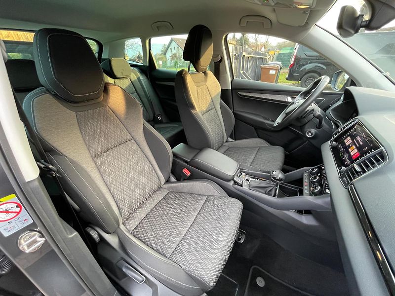Škoda Karoq 1,5TSi DSG - fotka 19 z 34