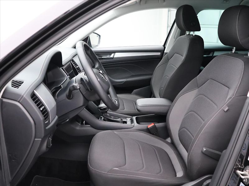Škoda Kodiaq 2,0 TDI DSG 4x4 Virtual DPH - fotka 12 z 33
