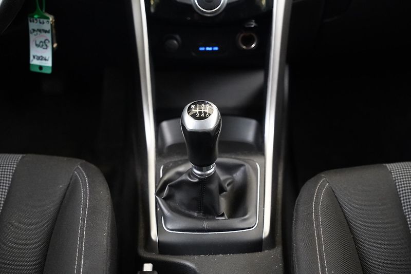 Hyundai i30 - fotka 19 z 21