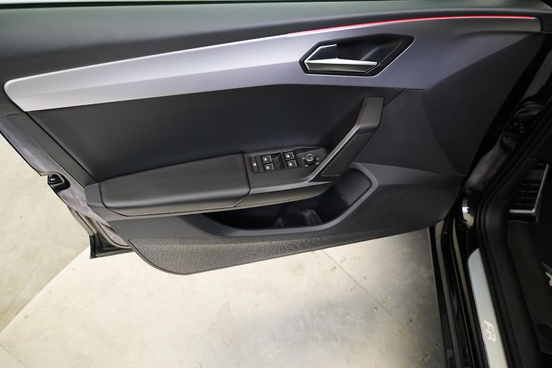 Seat Leon - fotka 12 z 27