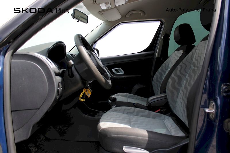 Škoda Roomster (2009) 1.4 16V 63 kW Style - fotka 10 z 20