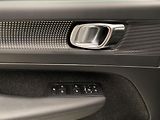 Volvo XC40 D4 AWD R-DESIGN AUT  - náhled 28