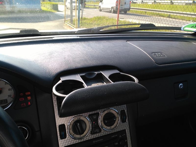 Mercedes-Benz SLK 200 Kompressor manuál - fotka 17 z 28
