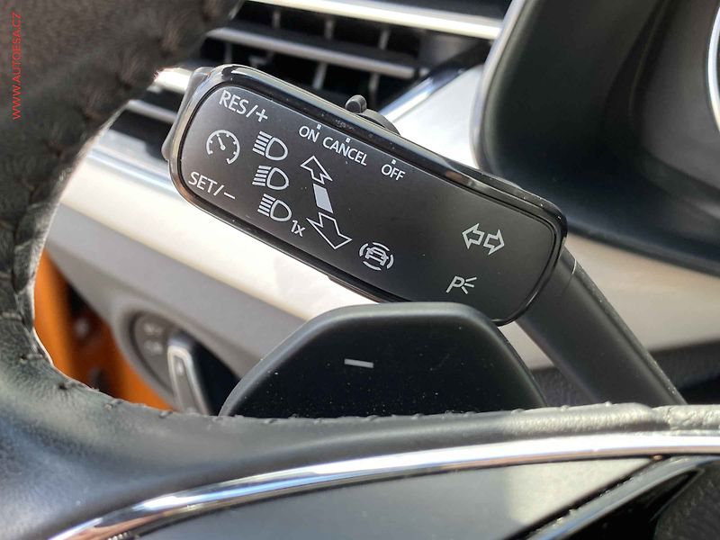 Škoda Kamiq (2022) 1.0 TSi, ČR, Style, DSG - fotka 13 z 17
