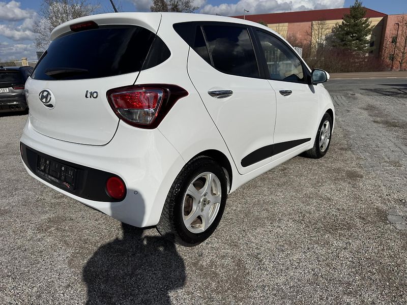 Hyundai i10 (2017) 1.2 64KW 1.Majitel 104000km! - fotka 14 z 29