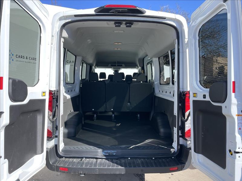 Ford Transit 2,0 EcoBlue 350 L3 Trend 9míst - fotka 23 z 24