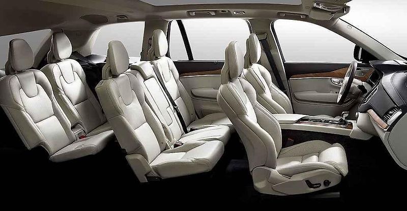 Volvo XC90.