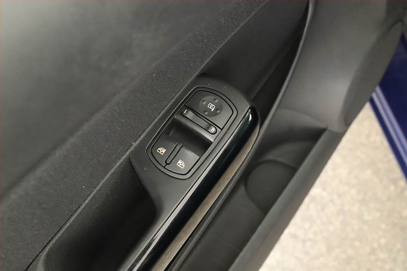 Opel Corsa (2010) 1.2, jezdí výborně - fotka 10 z 11