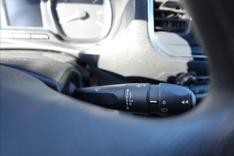 Peugeot Expert 2,0 HDI  Traveller L3H1 8MÍST - fotka 30 z 36