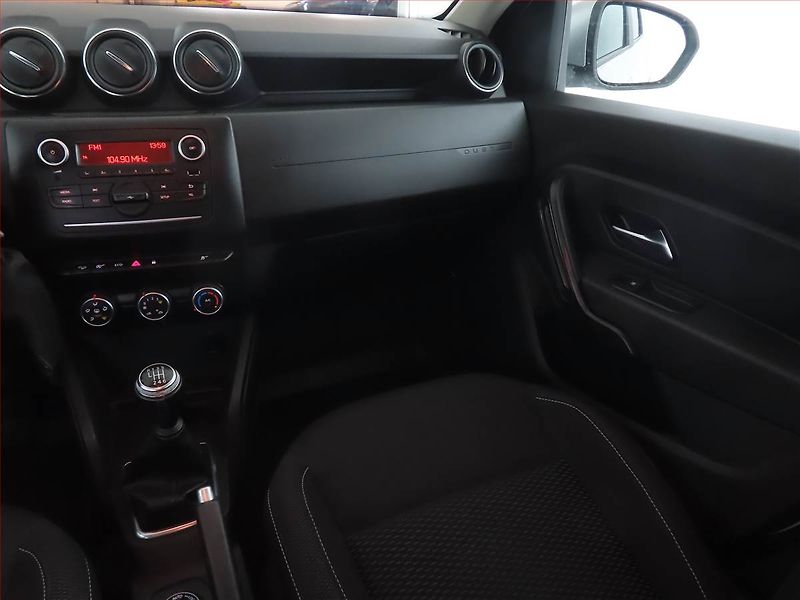 Dacia Duster (2019) 1.5 Blue dCi, 4X4, Serv.kniha - fotka 8 z 15