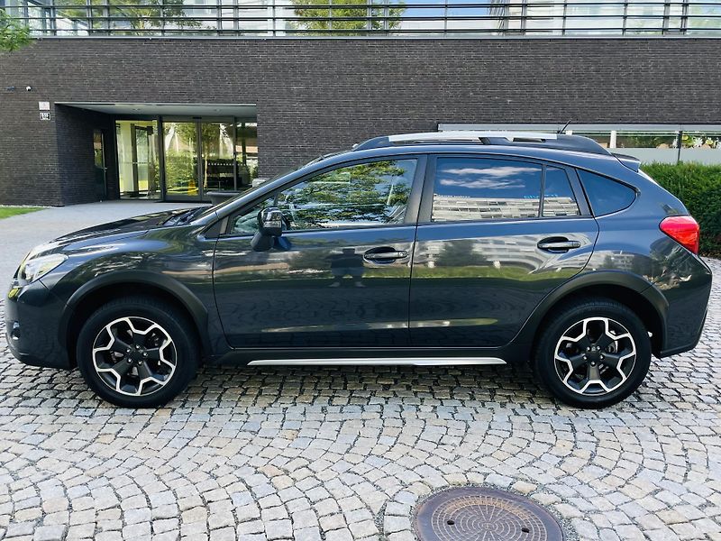 Subaru XV 2.0i 4x4 AUT 1MAJITEL SERVISKA - fotka 18 z 48