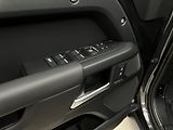 Land Rover Defender (2026) 110 D350 X-DYNAMIC HSE AWD Aut - náhled 46
