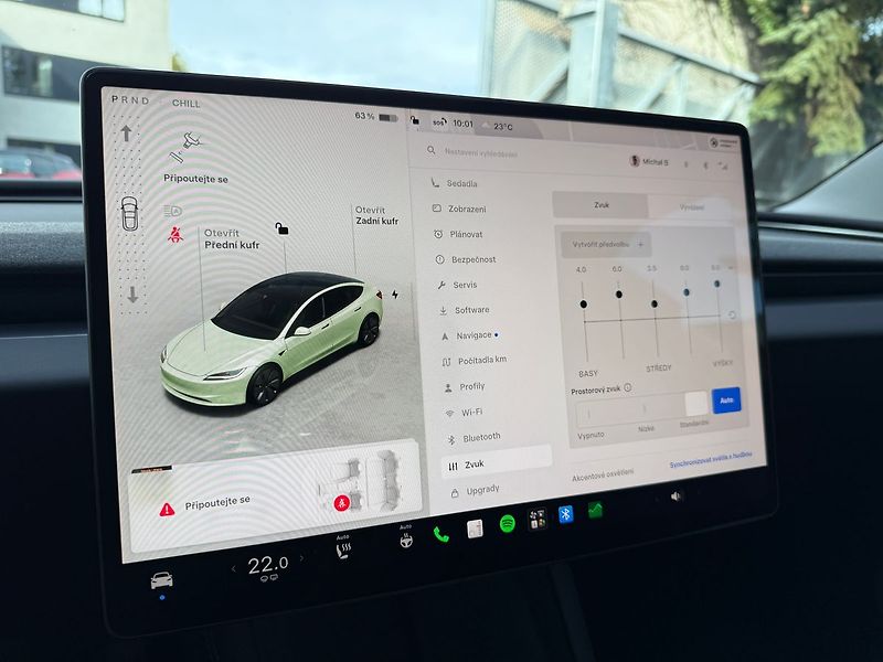Tesla Model 3 Standart Range Premium / Tažné - fotka 27 z 39