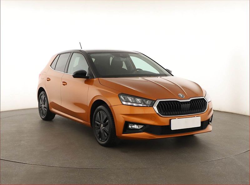 Škoda Fabia (2022) 1.0 TSI, Automat, Tempomat - fotografie inzerátu