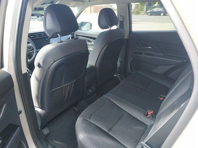 KGM Korando 1.5T, SMART,2WD, AT, SKLADEM - fotka 10 z 27