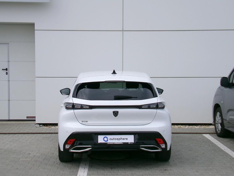 Peugeot 308 ALLURE PACK 1.2 PureTech 96kW - fotka 12 z 14