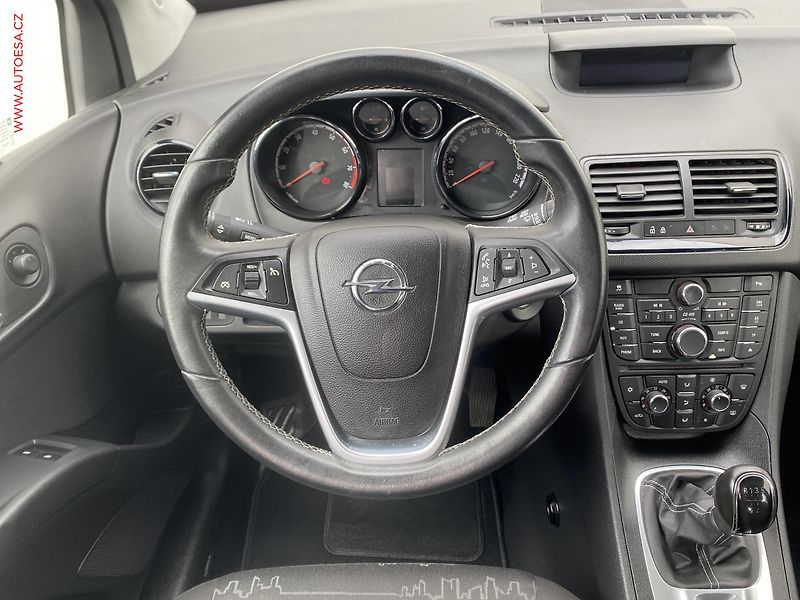 Opel Meriva (2017) 1.4 i, 2.maj,ČR, AC, tempo - fotka 11 z 15
