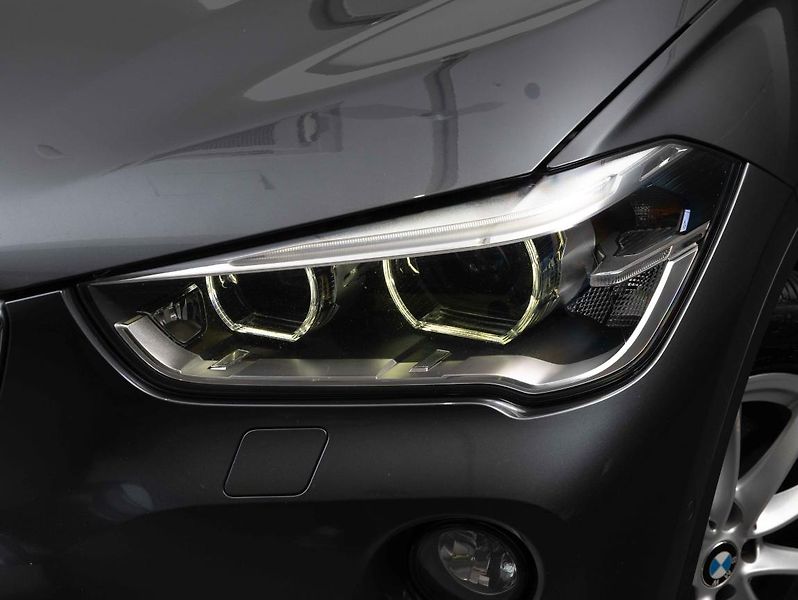 BMW Řada 2 X1 25i xDrive - fotka 8 z 22