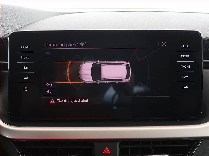 Škoda Kamiq (2019) Style 1.6 TDI - fotka 22 z 27