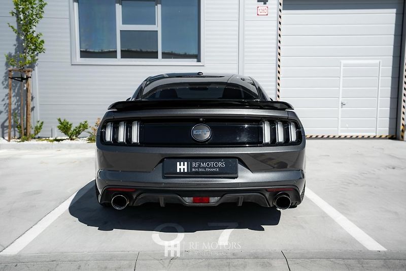 Ford Mustang (2018) Mustang 5.0 V8 GT 310kW - fotka 9 z 43