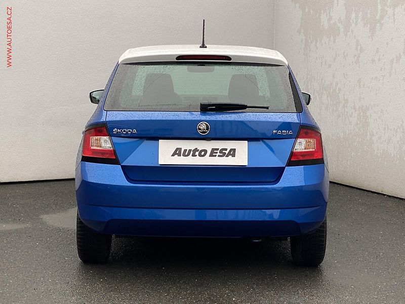 Škoda Fabia (2017) 1.0 TSi, ČR, Style - fotka 5 z 17