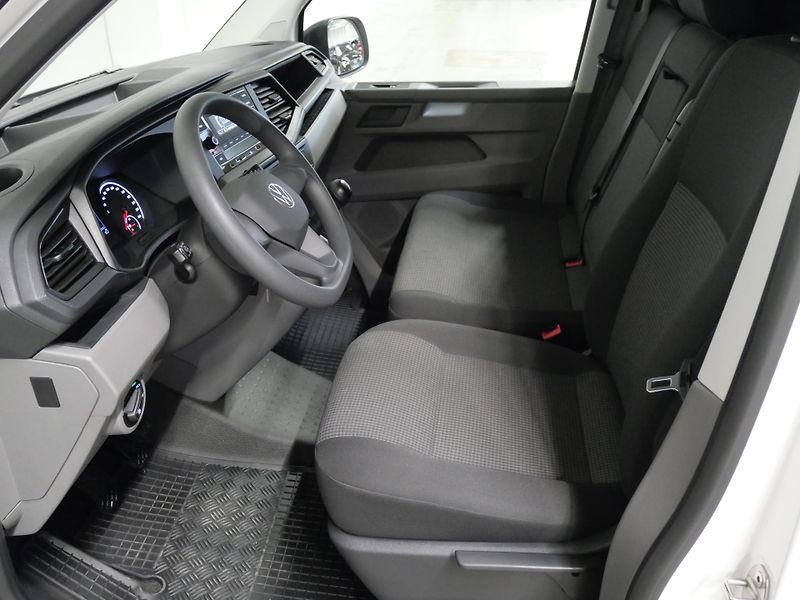 Volkswagen Transporter - fotka 11 z 25