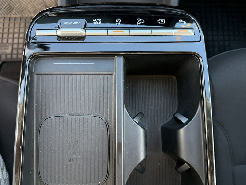 Hyundai Tucson 1,6 T-GDI 118kW DCT Premium - fotka 17 z 25