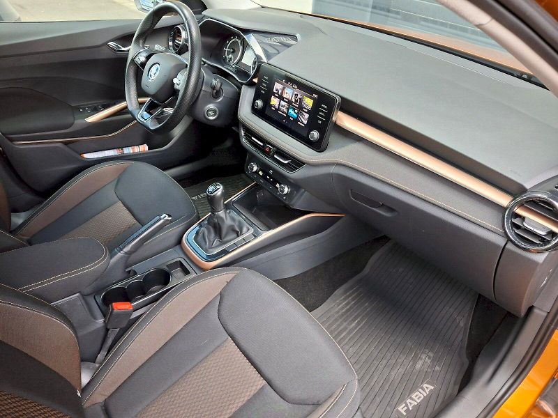 Škoda Fabia (2022) Style Plus 1,0TSi 81kW - fotka 13 z 34