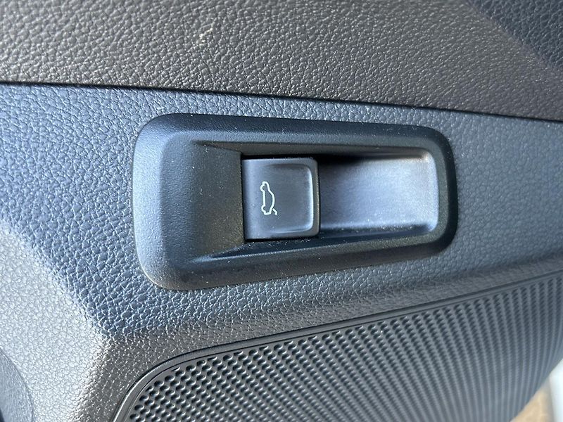 Škoda Kamiq DSG STYLE - fotka 29 z 29