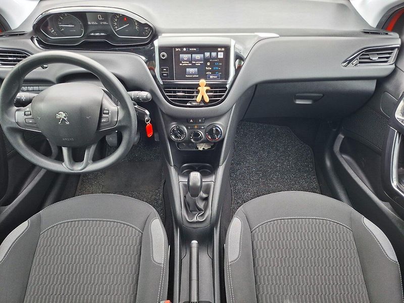 Peugeot 208 (2015) 1.0i 50kW -KLIMA-SENZORY - fotka 11 z 42