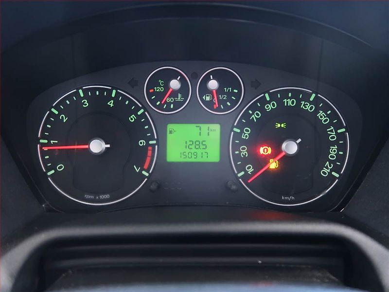 Ford Fusion (2010) 1.4, ČR,1.maj, po STK - fotka 11 z 13