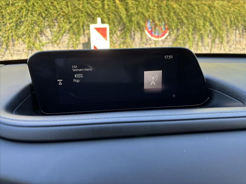Mazda CX-30 2,0 i 137kW AT GT Plus CARPLAY - fotka 29 z 47