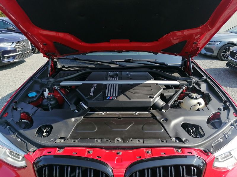 BMW X4 (2019) X4M Competition 510 PS - fotka 37 z 38