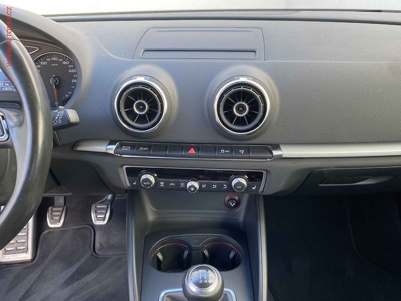Audi A3 (2014) 2.0 TDi, Bixen, navi, TZ - fotka 12 z 20