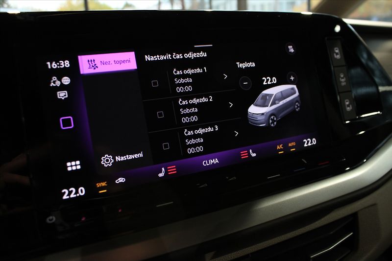 Volkswagen Multivan T7 TDi DSG Edition ACC/NezTop/ - fotka 24 z 38