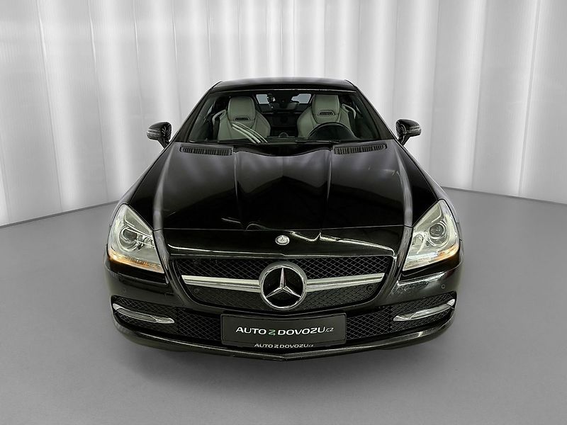 Mercedes-Benz SLK 7G-TRONIC KOMPRESOR, TEMPOMAT, - fotka 4 z 23