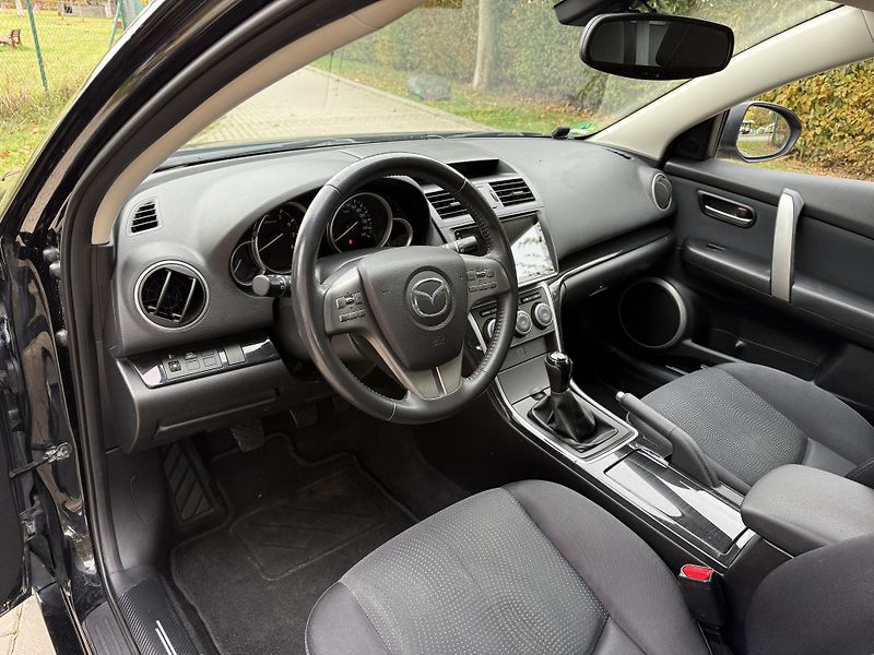 Mazda 6 2.0 Exclusive - fotka 24 z 32