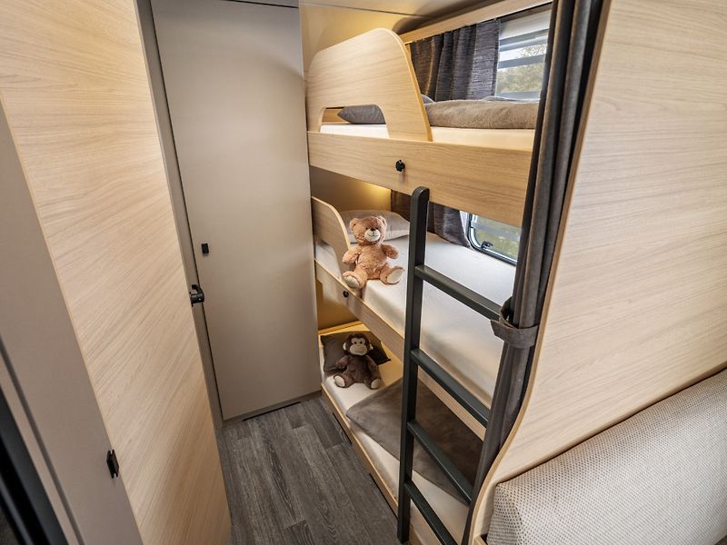 Weinsberg (2027) CaraLife 500 QDK - fotka 7 z 10