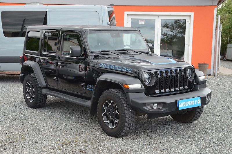 Jeep Wrangler (2022) Rubicon 4xe Unlimited 4x4 / ČR - fotka 1 z 52