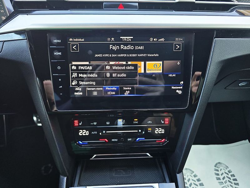 Volkswagen Arteon FL. R-LINE 147kW 4x4 DSG KŮŽE - fotka 34 z 49