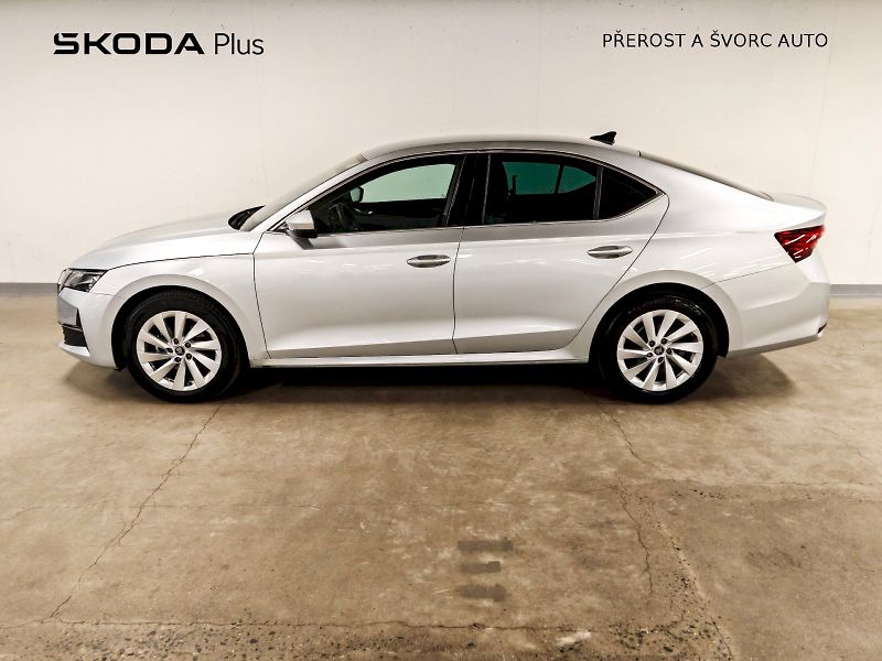Škoda Octavia (2025) 1.5 TSI 110 kW Top Selection - fotka 3 z 31