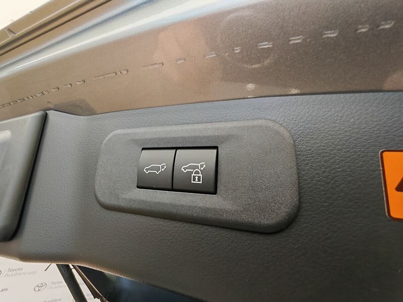 Lexus NX 450h plus 450h+ Executive Top - fotka 11 z 39