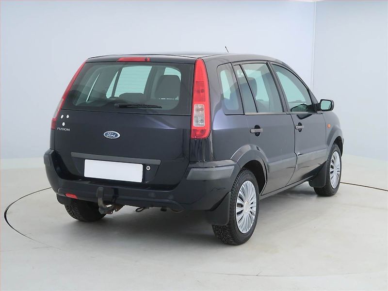 Ford Fusion (2007) 1.25, po STK, Tažné - fotka 5 z 15