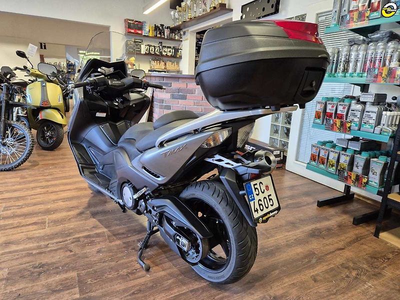 Yamaha T-Max 530 (2012) - fotka 4 z 21