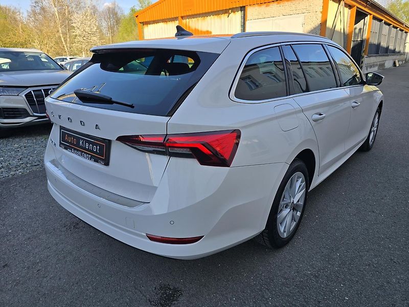 Škoda Octavia DSG STYLE 1.Maj. ČR DPH - fotka 4 z 43