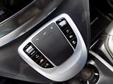 Mercedes-Benz Třídy V (2021) 300d/4Matic/Long/AMG/AirMatic/ - náhled 39