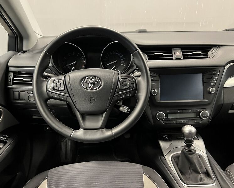 Toyota Avensis ACTIVE - fotka 5 z 16