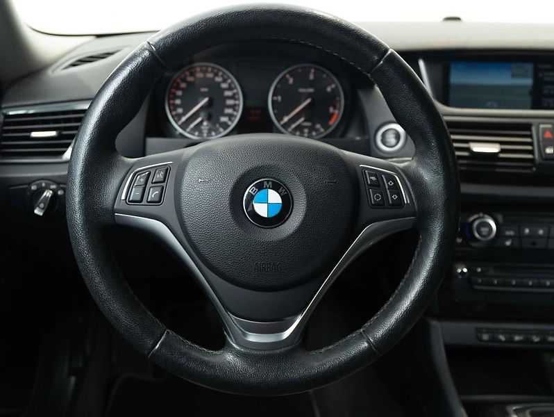 BMW X1 xDrive20d - fotka 13 z 22