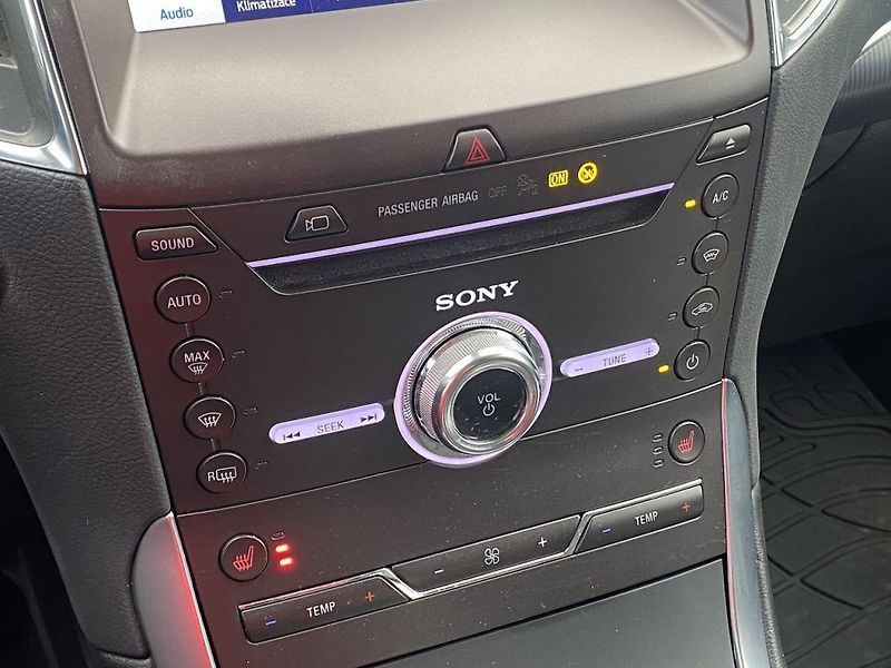 Ford S-MAX 2.0TDCi, ČR-1m, navi, +kola - fotka 25 z 35