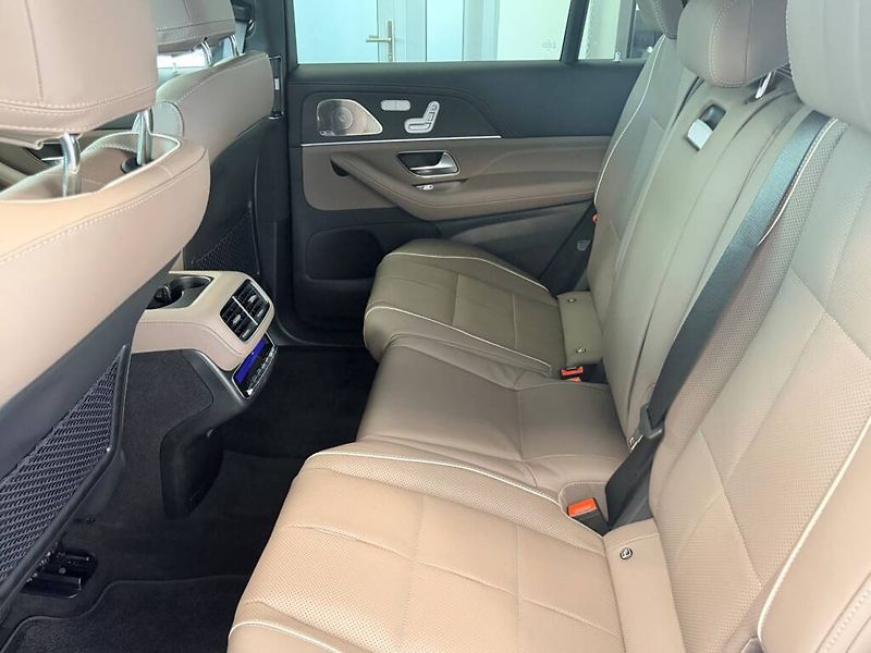Mercedes-Benz GLS (2026) 450 d 4MATIC - fotka 3 z 6